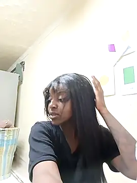 Himissnoire online show from 17, 3, 2026