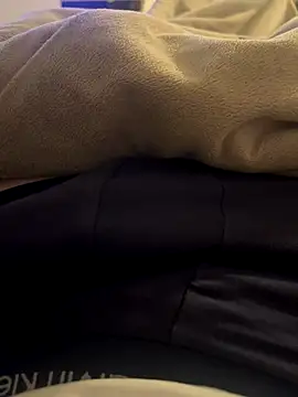 Snapshot of ppeterb chatting on 11, 11, 2025 ppeterb online show from 11, 11, 2025