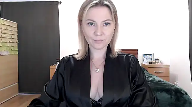 ParadiseAlina online show from 4, 3, 2025