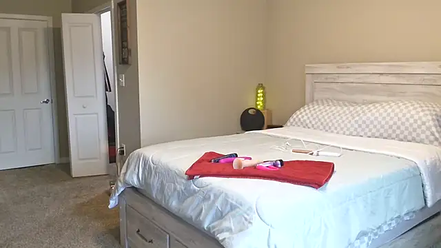 Calimarina online show from 6, 11, 2025