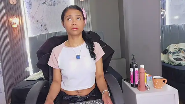 Kristall 06 online show from 22, 2, 2026