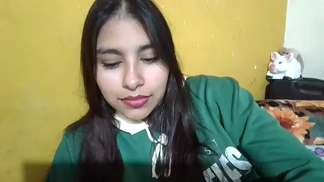 Snapshot of zairabreze chatting on 14, 11, 2025 zairabreze online show from 14, 11, 2025