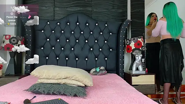 Keysha Queen  online show from 12, 9, 2025