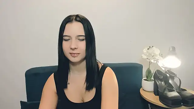 TaliaAdorable online show from 23, 3, 2026