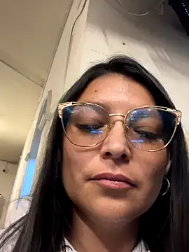 Zui Rouse online show from 22, 9, 2025