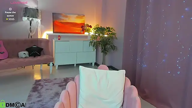 Snapshot of CherryLexi_ chatting on 2, 12, 2025 CherryLexi online show from 2, 12, 2025