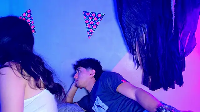 Laura and Kevin online show from 23, 10, 2025