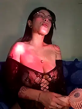 scarlet venom online show from 27, 11, 2025