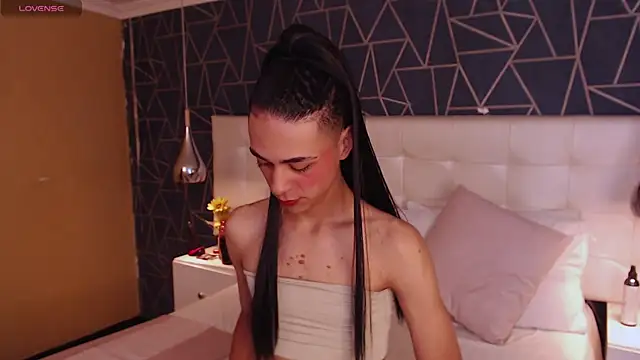 lexiiBoling online show from 17, 9, 2025