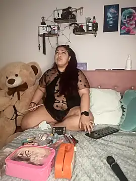 Snapshot of kendra_lil_evill chatting on 17, 10, 2025 kendra lil evill online show from 17, 10, 2025