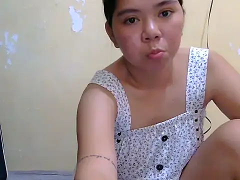 Snapshot of pretty_jana07 chatting on 11, 11, 2025 pretty jana07 online show from 11, 11, 2025