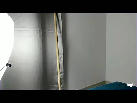 Snapshot of Miafisher_ chatting on 28, 10, 2025 Miafisher online show from 28, 10, 2025