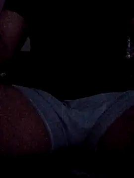 Snapshot of mrsoreal chatting on 10, 4, 2026 mrsoreal online show from 10, 4, 2026