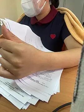 Snapshot of ThuPhuong-Tr chatting on 9, 10, 2025 ThuPhuong-Tr online show from 9, 10, 2025