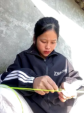 Snapshot of O_o_UwU_o_O chatting on 25, 11, 2025 O o UwU o O online show from 25, 11, 2025