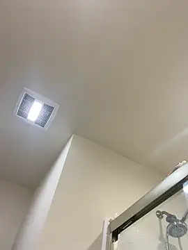 brileysmith0 online show from 20, 3, 2026