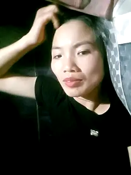 ngan-cute online show from 17, 10, 2025