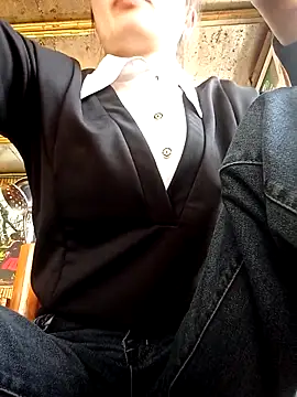 ngan-cute online show from 2, 3, 2026