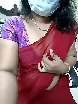 Snapshot of tamilmaha12 chatting on 19, 11, 2025 tamilmaha12 online show from 19, 11, 2025