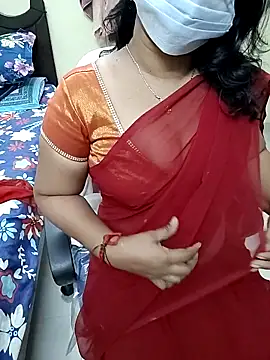 Snapshot of tamilmaha12 chatting on 1, 12, 2025 tamilmaha12 online show from 1, 12, 2025