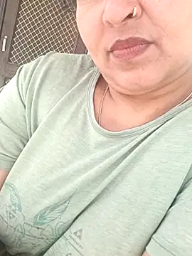 Snapshot of angel_ridhi chatting on 16, 3, 2026 angel ridhi online show from 16, 3, 2026