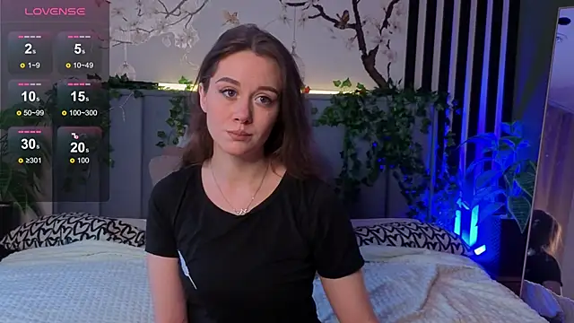 SkyHelen online show from 13, 11, 2025