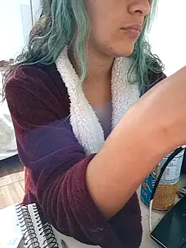 euahotmarii20 online show from 25, 10, 2025