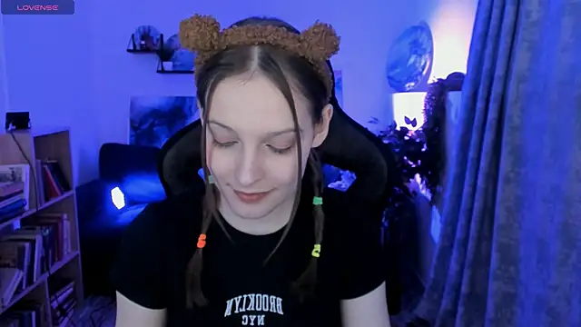 JenniferKiim online show from 7, 3, 2026