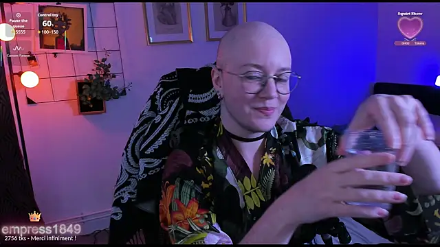 Snapshot of MossPrince chatting on 17, 11, 2025 MossPrince online show from 17, 11, 2025