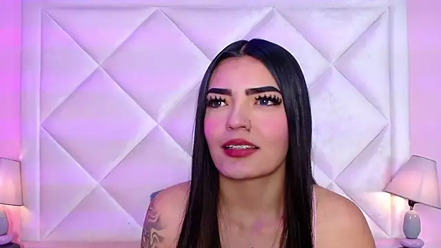 Snapshot of Miaa_Smithh__ chatting on 9, 10, 2025 Miaa Smithh online show from 9, 10, 2025