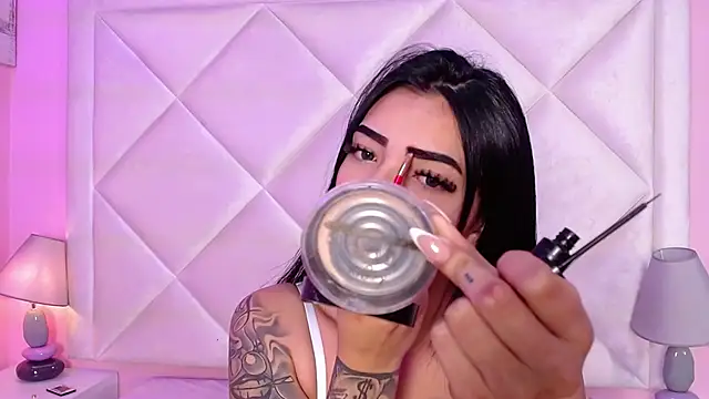 Snapshot of Miaa_Smithh__ chatting on 24, 10, 2025 Miaa Smithh online show from 24, 10, 2025