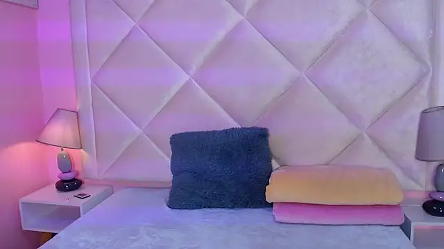 Snapshot of Miaa_Smithh__ chatting on 29, 10, 2025 Miaa Smithh online show from 29, 10, 2025