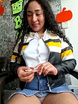 Snapshot of Lexiiee_1 chatting on 9, 10, 2025 Lexiiee 1 online show from 9, 10, 2025