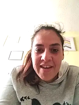 denissebombon online show from 1, 2, 2026