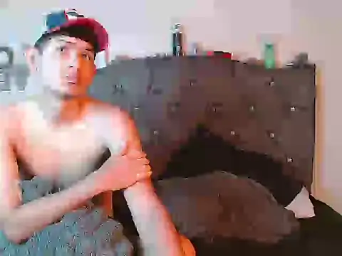 logan willyams  online show from 21, 9, 2025