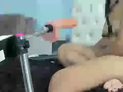 Snapshot of Sally_Moonn chatting on 20, 10, 2025 Sally Moonn online show from 20, 10, 2025