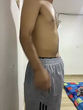 Young handsome online show from 17, 1, 2026