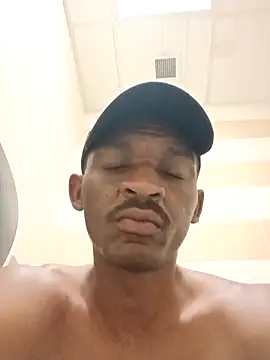 Snapshot of CaramelBrownBBC14 chatting on 9, 9, 2025 CaramelBrownBBC14 online show from 9, 9, 2025