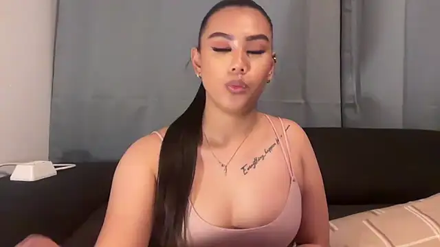 Snapshot of EclipseX_ chatting on 1, 11, 2025 EclipseX online show from 1, 11, 2025