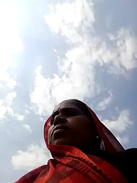 Hot-honi online show from 13, 10, 2025