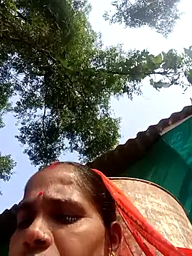 Hot-honi online show from 6, 11, 2025