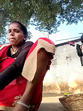 Hot-honi online show from 15, 11, 2025