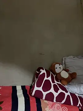 Bear-cute00 online show from 19, 9, 2025