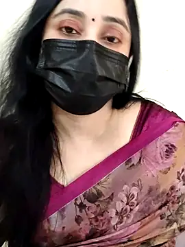 Monica cams online show from 17, 10, 2025