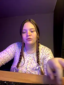 Aria-Lane online show from 22, 9, 2025