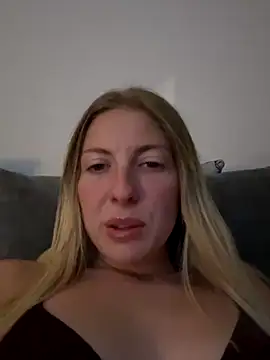 CheekyChelseaX online show from 13, 9, 2025