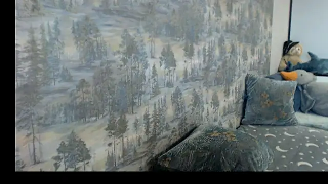   Elina   online show from 21, 10, 2025