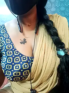 Snapshot of tamil_Vennila chatting on 14, 10, 2025 tamil Vennila online show from 14, 10, 2025