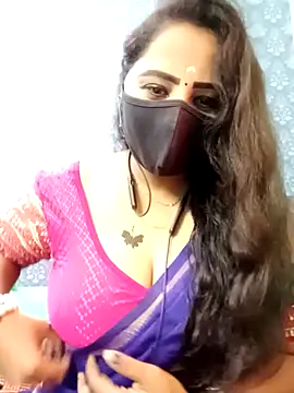 Snapshot of tamil_Vennila chatting on 7, 11, 2025 tamil Vennila online show from 7, 11, 2025