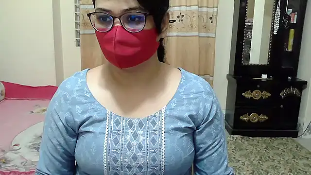 Elena cruz5 online show from 15, 12, 2025